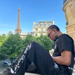 trust the process / jogging noir